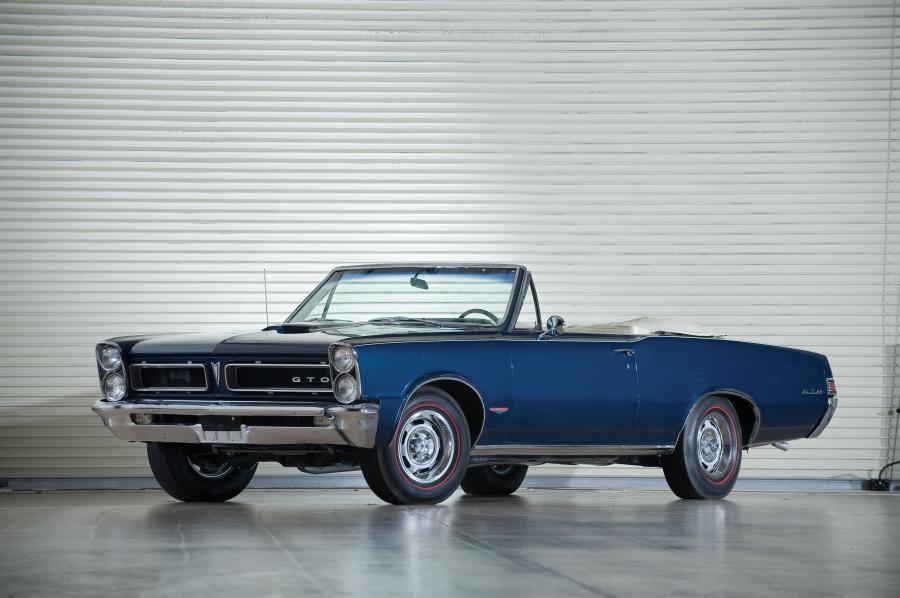  Pontiac GTO Convertible 1965 года  (фото 24 из 44)